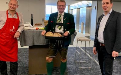 Liachtbratln im Europäischen Parlament