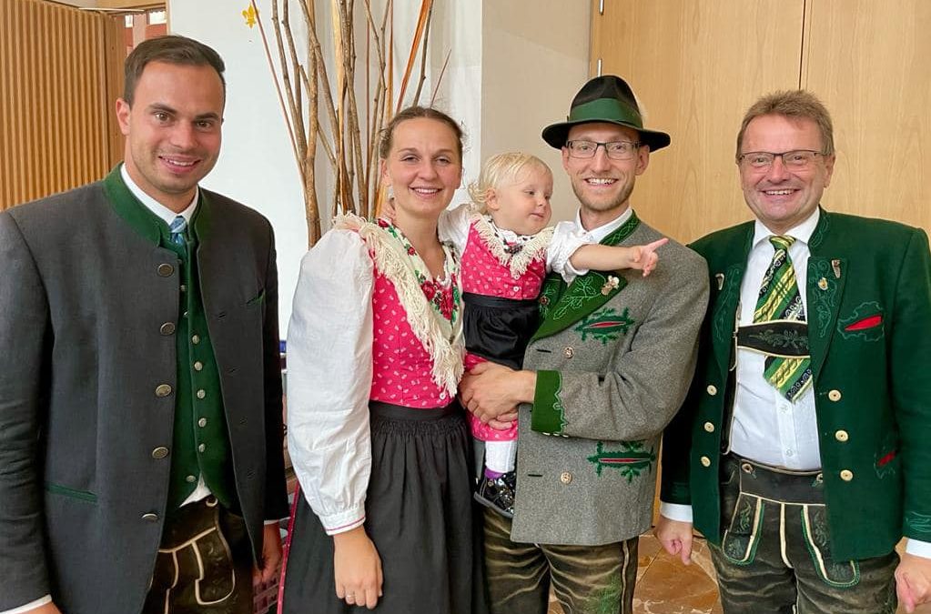 Im Salzkammergut sind Tracht und Brauchtum lebendig!