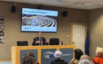 Oberösterreichische Pensionistinnen und Pensionisten besuchen Europäisches Parlament!
