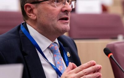 Du sollst erkennen können, ob ein Text, ein Bild oder eine Bewertung von einem Menschen stammt – oder von Künstlicher Intelligenz!