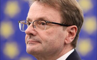 40 % der Nutzerinnen und Nutzer von illegalen Streams werden Opfer von Betrug oder Schadsoftware!