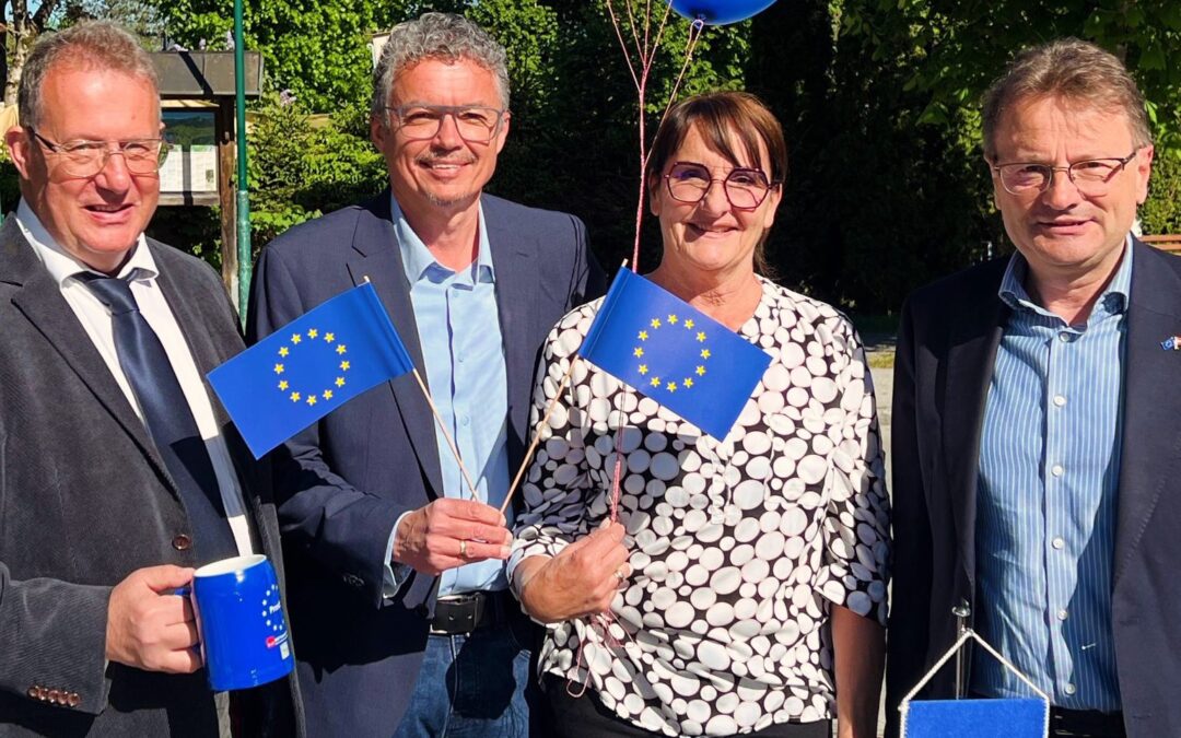 Beim Europa Café am Bauernmarkt in Strobl stand der direkte Austausch im Mittelpunkt